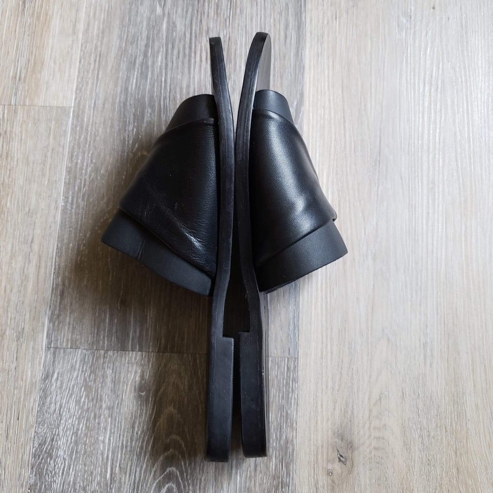 Never Wore Twisted Strap Slides. - image 6